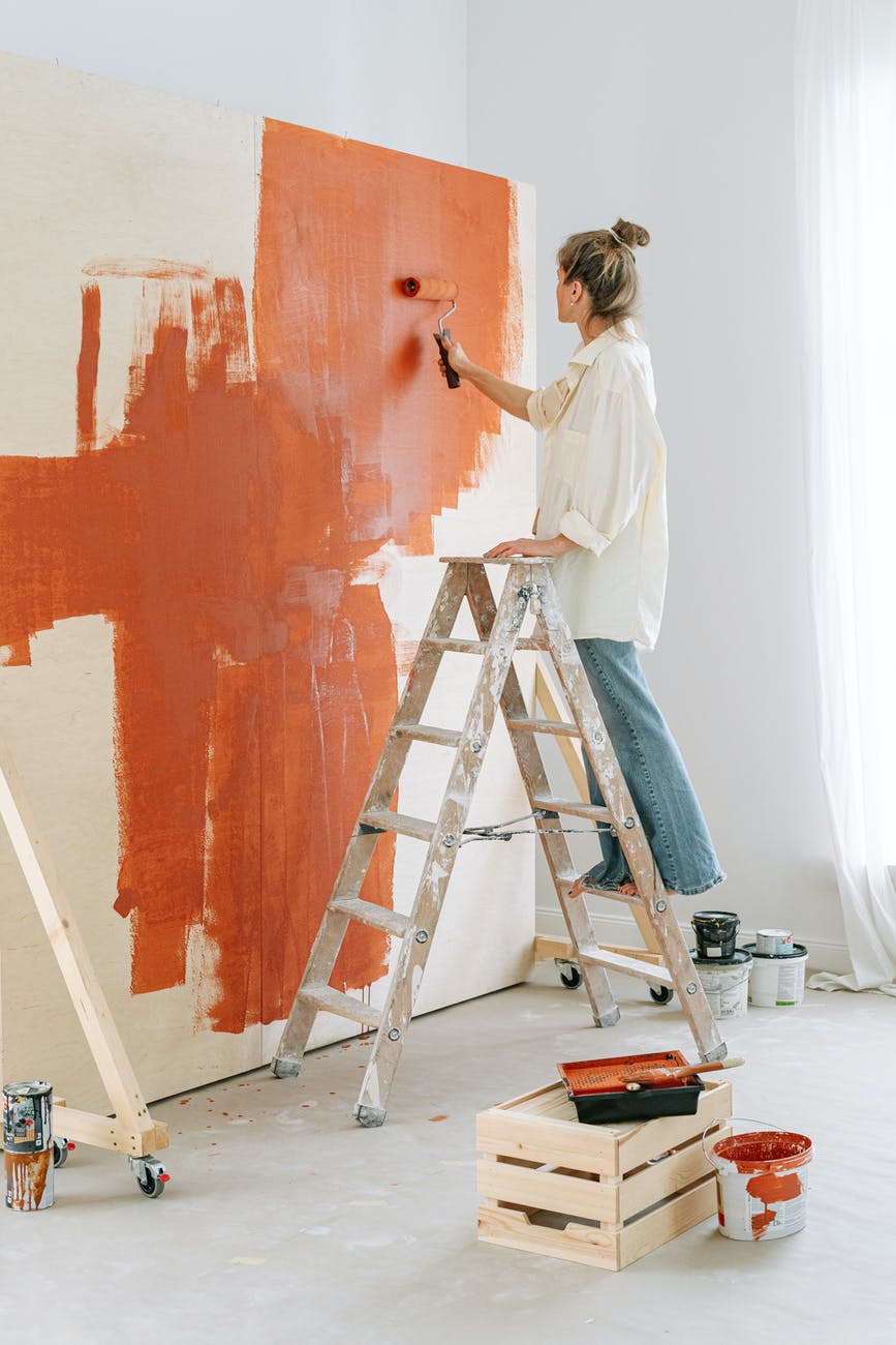 How to Reduce the cost of painting a house
